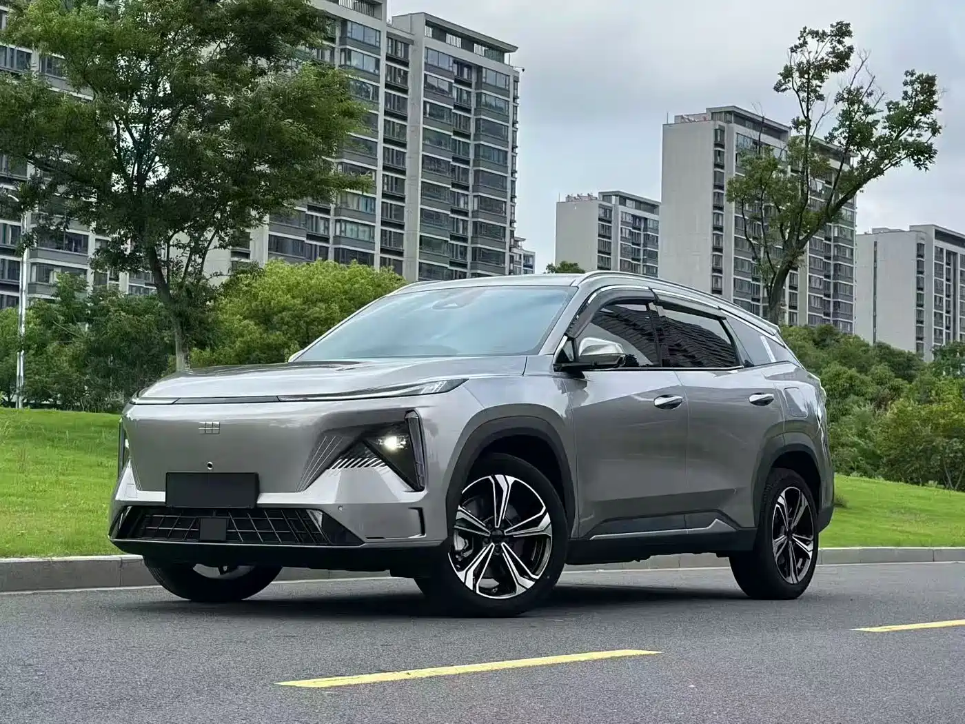 Geely Galaxy Galaxy L7 2024 1.5T 115km PLUS Soaring Dragon Edition