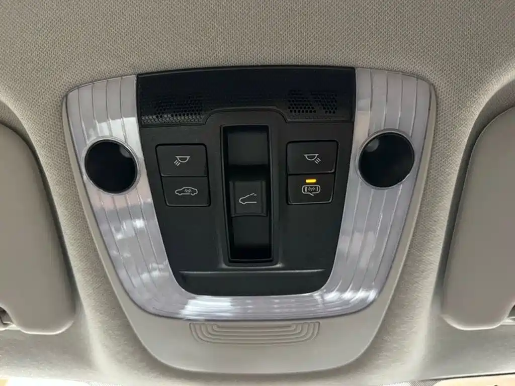 Kia Seltos 2023 2023 1.5L CVT Luxury Edition