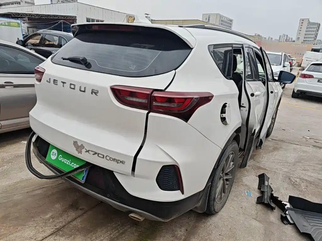 Jetour X70 Coupe 2020 2020 Model 1.6T DCT Jin Cool 7-Seater