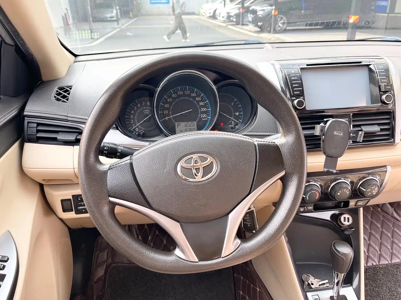 Toyota Vios 2014 1.5L Automatic Smart Edition фото 20
