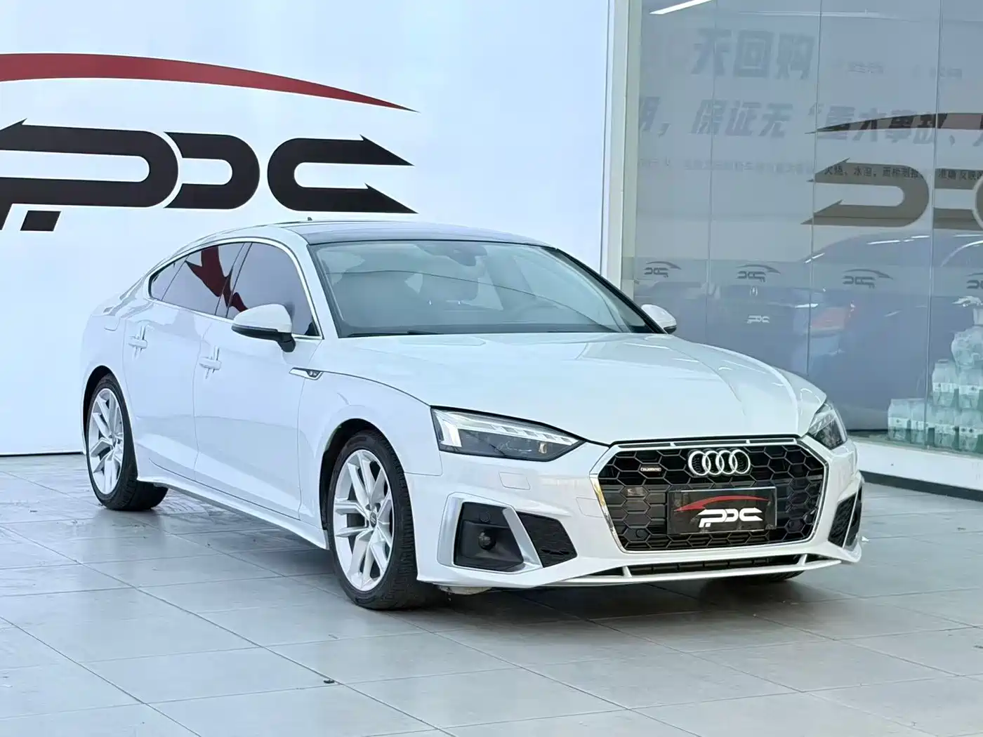 Фото 3 - Audi A5 (Import)
