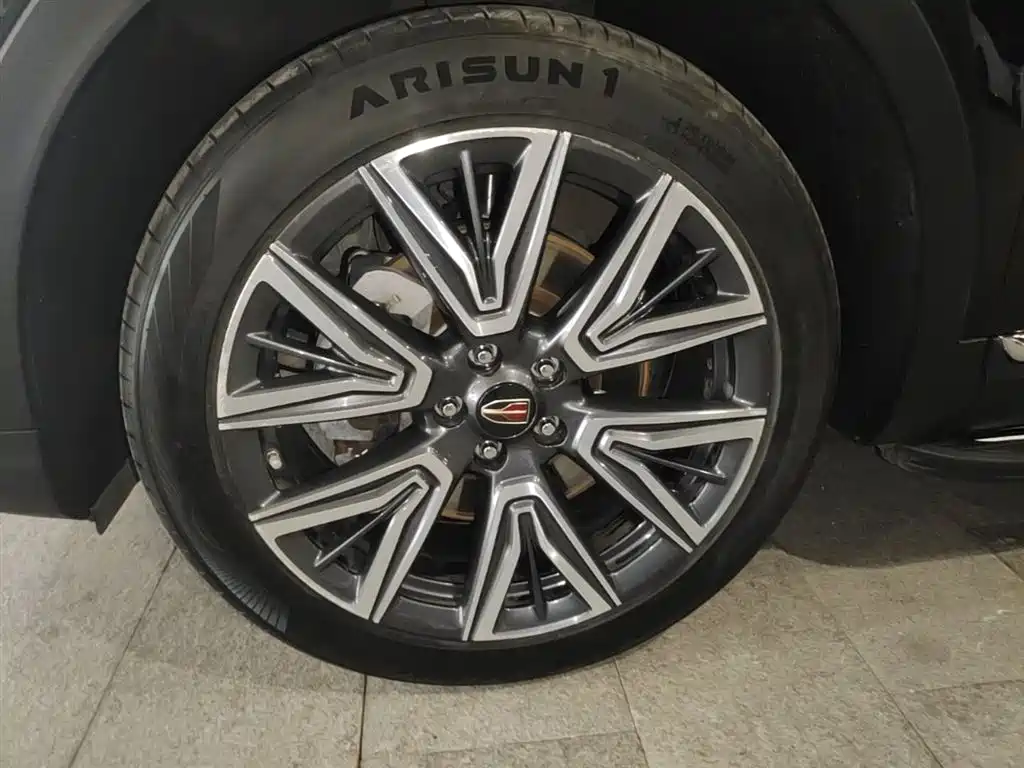 Hongqi HS5 2022 2.0T Smart Connect Flagship AWD Edition фото 23