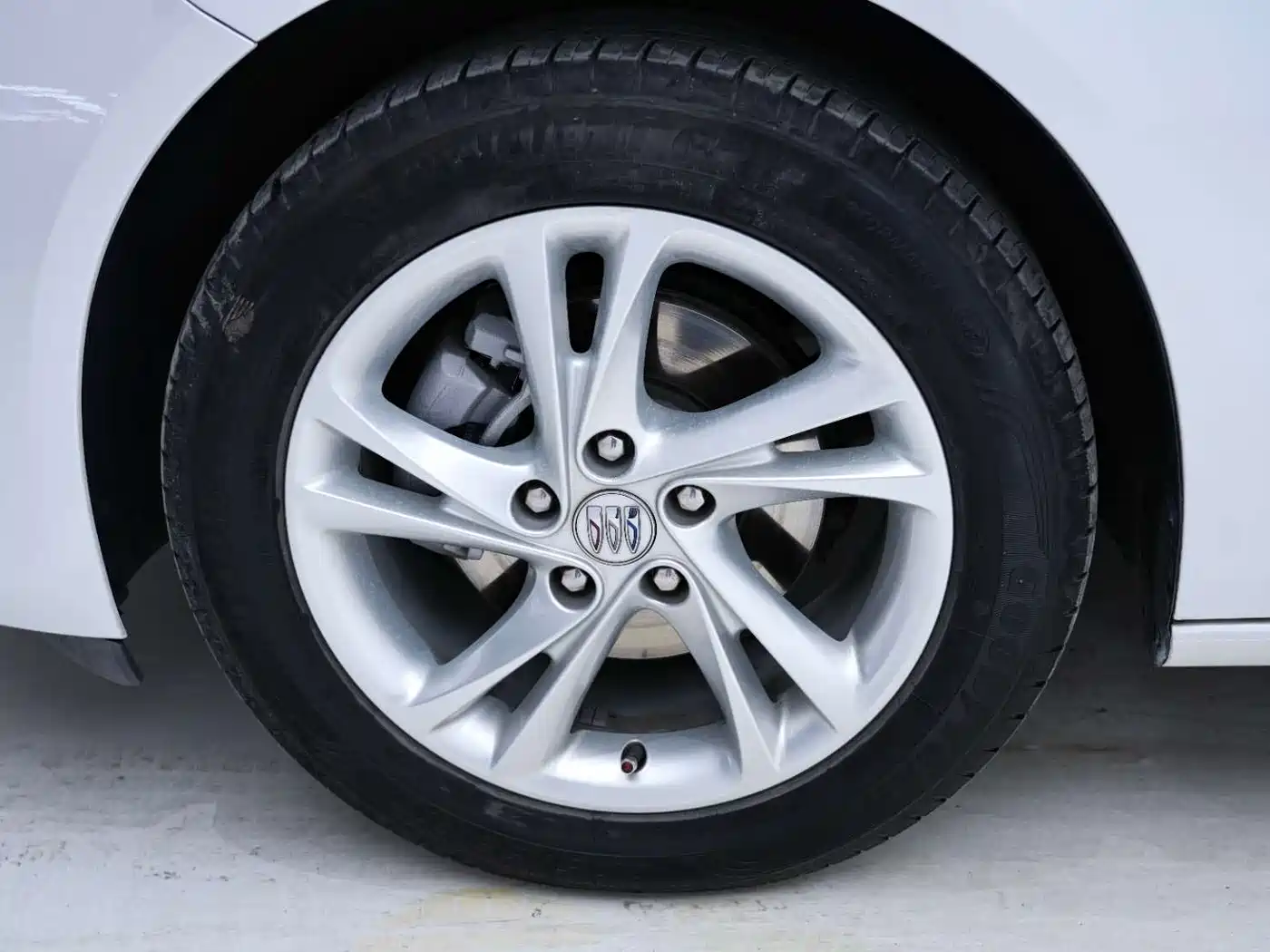 Buick Regal 2024 25T Ultra Comfort Edition фото 12