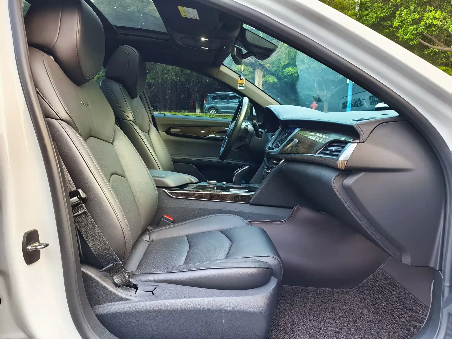 Фото 7 - Cadillac CT6