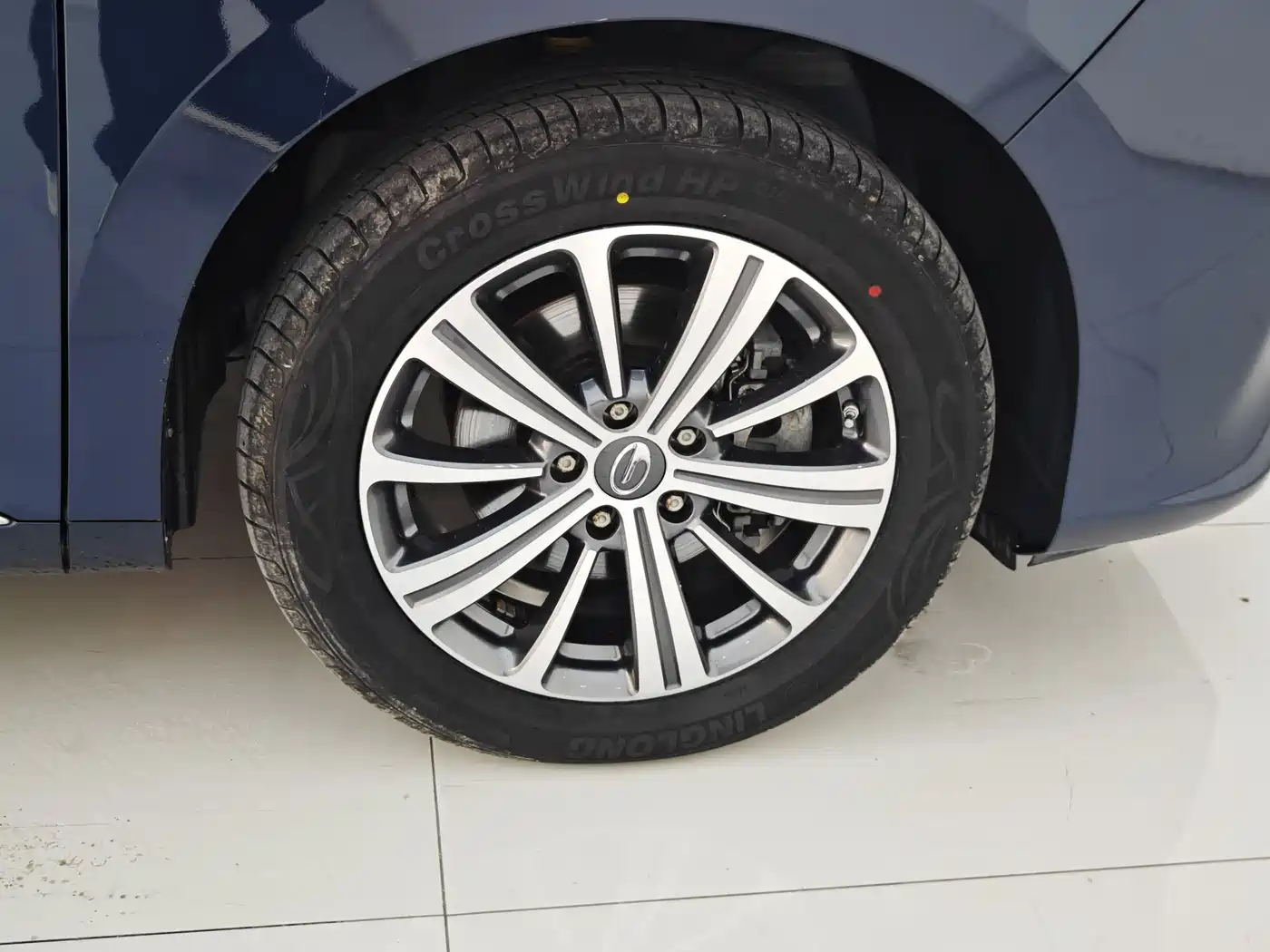 GAC Trumpchi Trumpchi M8 2018 320T Premium Edition фото 31