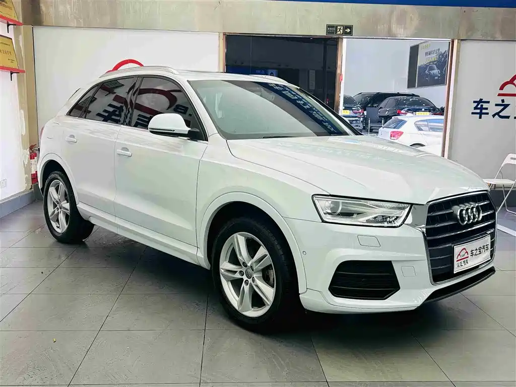 Audi Q3 2016 35 TFSI Style фото 3