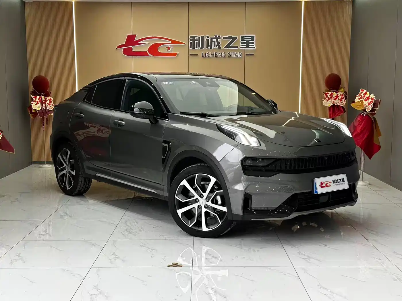 Lynk & Co 05 2020 2.0TD 4WD Halo Edition фото 3