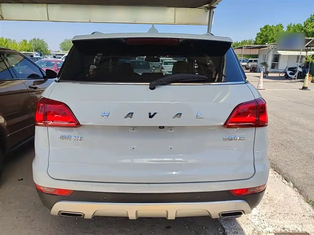 Haval H6 Coupe 2015 Blue Label 2.0T 2WD Premium фото 6