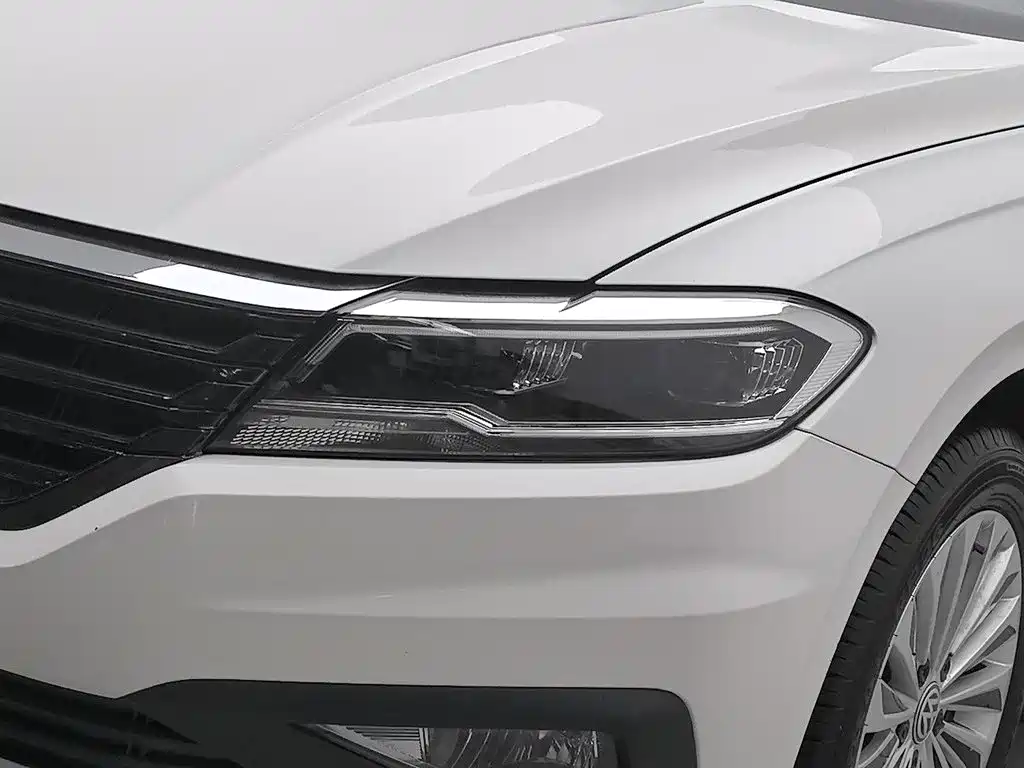 Фото 7 - Volkswagen Lavida