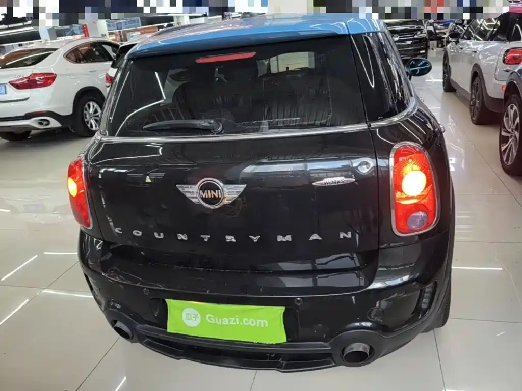 Photo 6 - MINI JCW COUNTRYMAN