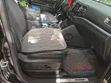 Фото 8 - Jeep Commander PHEV
