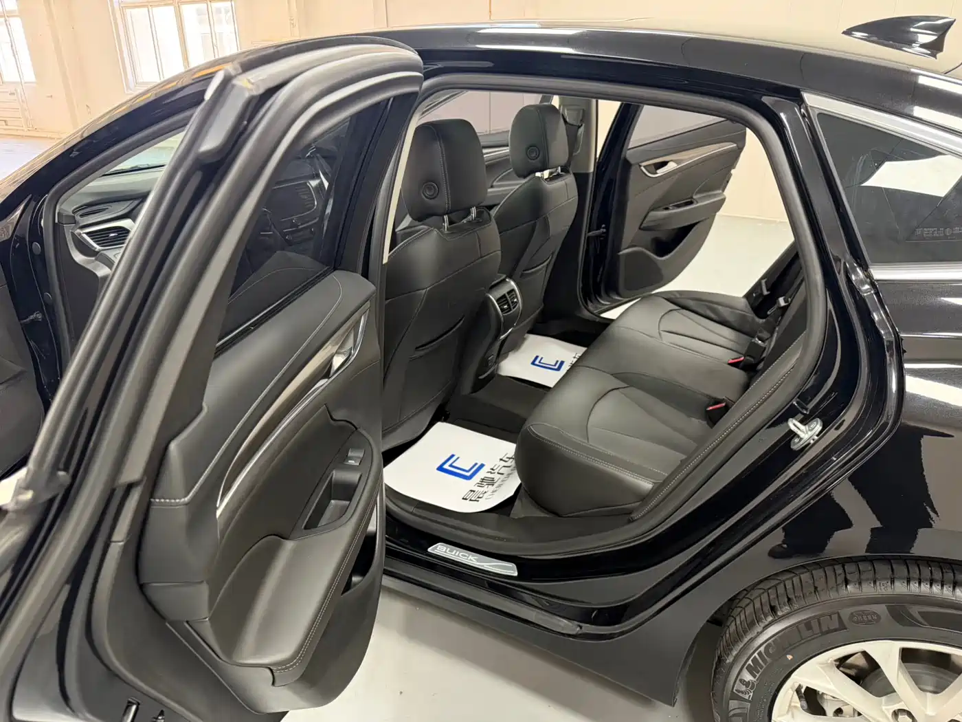BUICK LACROSSE