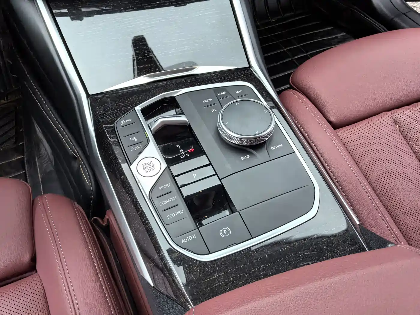 BMW 3 Series 2023 325Li M Sport Package фото 8
