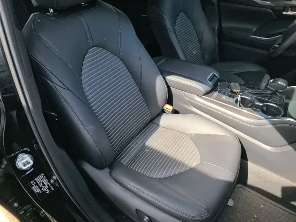 Toyota Crown Kluger 2023 2.5L HEV AWD Luxury Edition фото 25