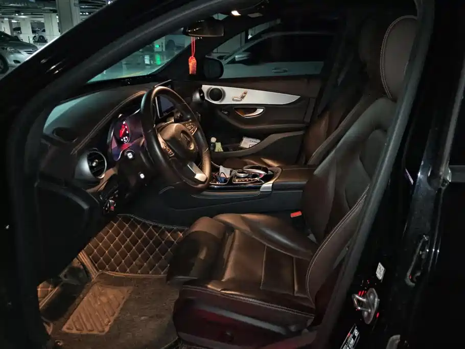 Mercedes-Benz GLC 2018 GLC 200 4MATIC фото 9