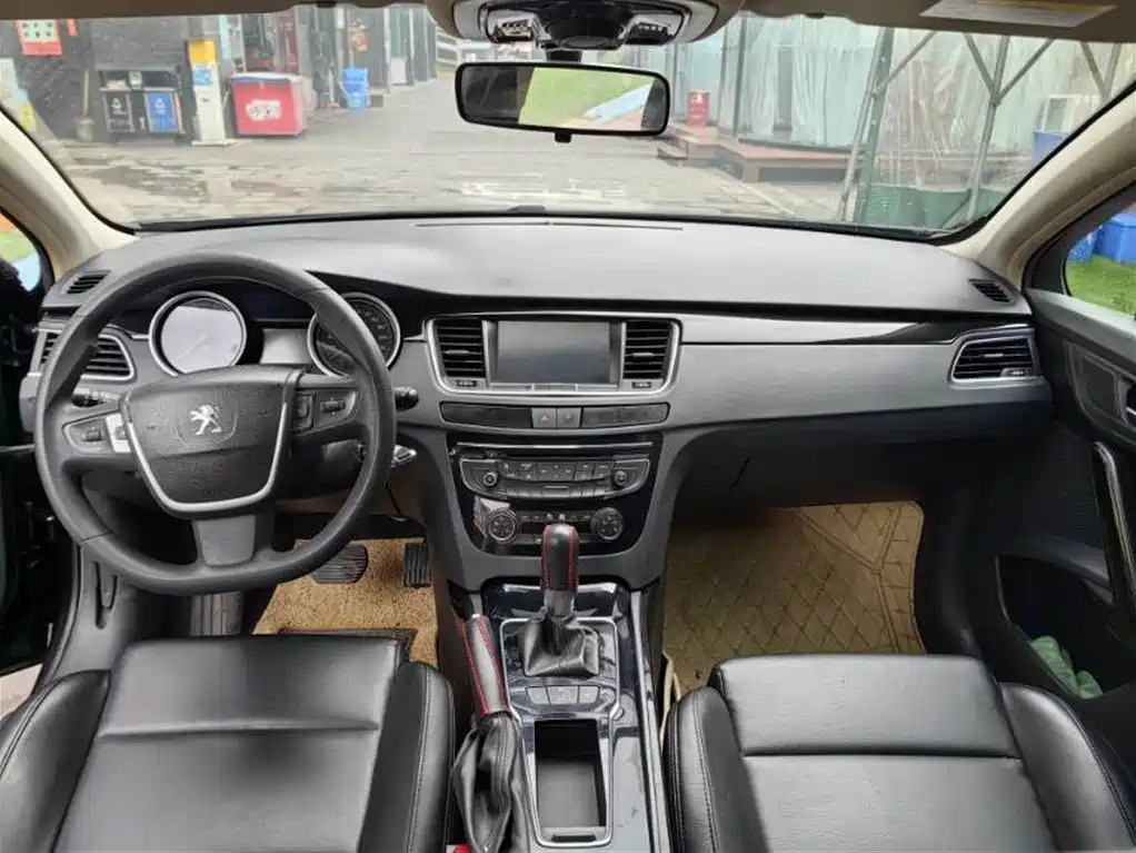 Peugeot 508 2013 2.0L 2nd Anniversary Auto Smart Edition фото 9