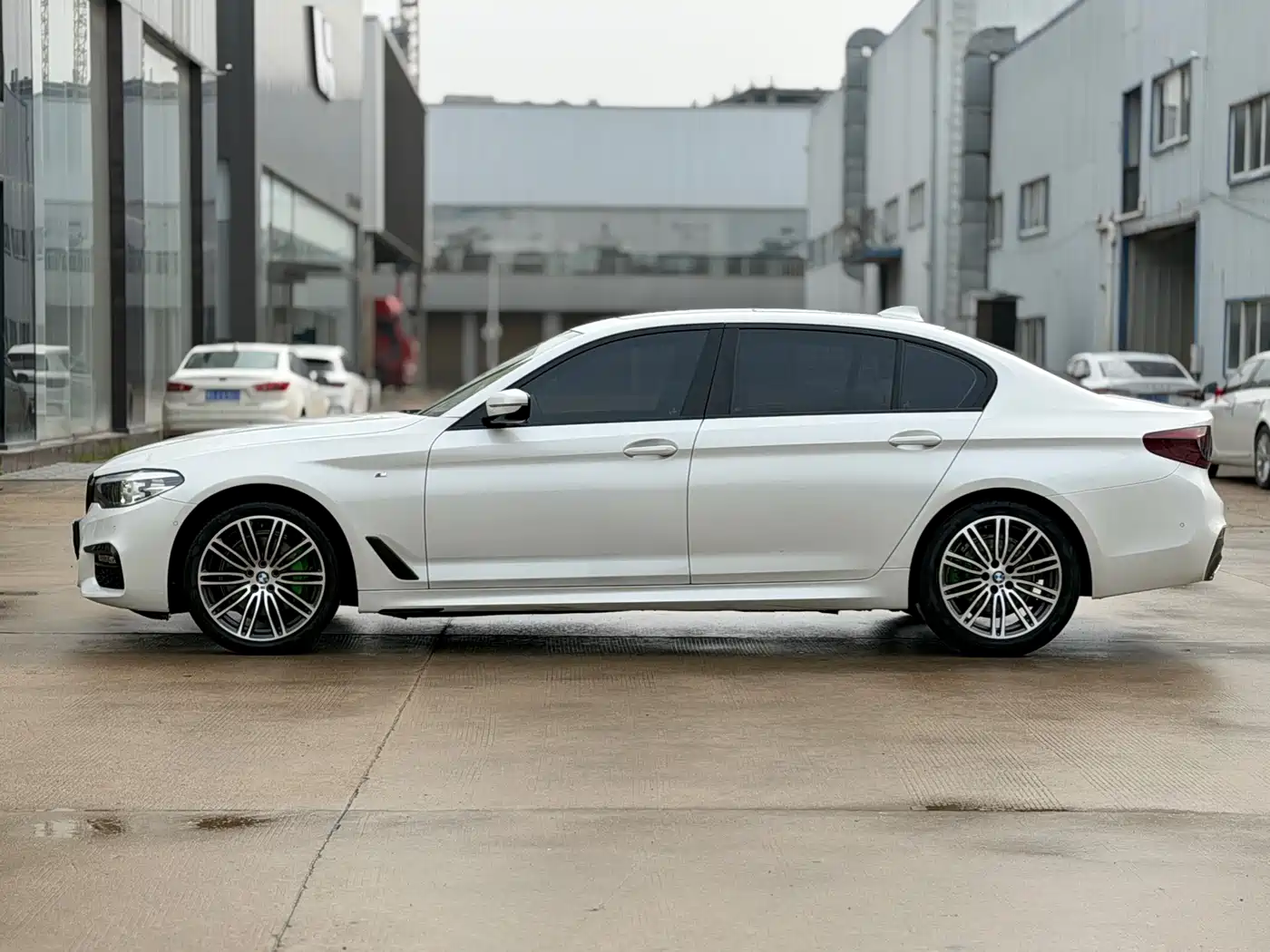 BMW 5 Series 2019 530Li Leading M Sport Package фото 4