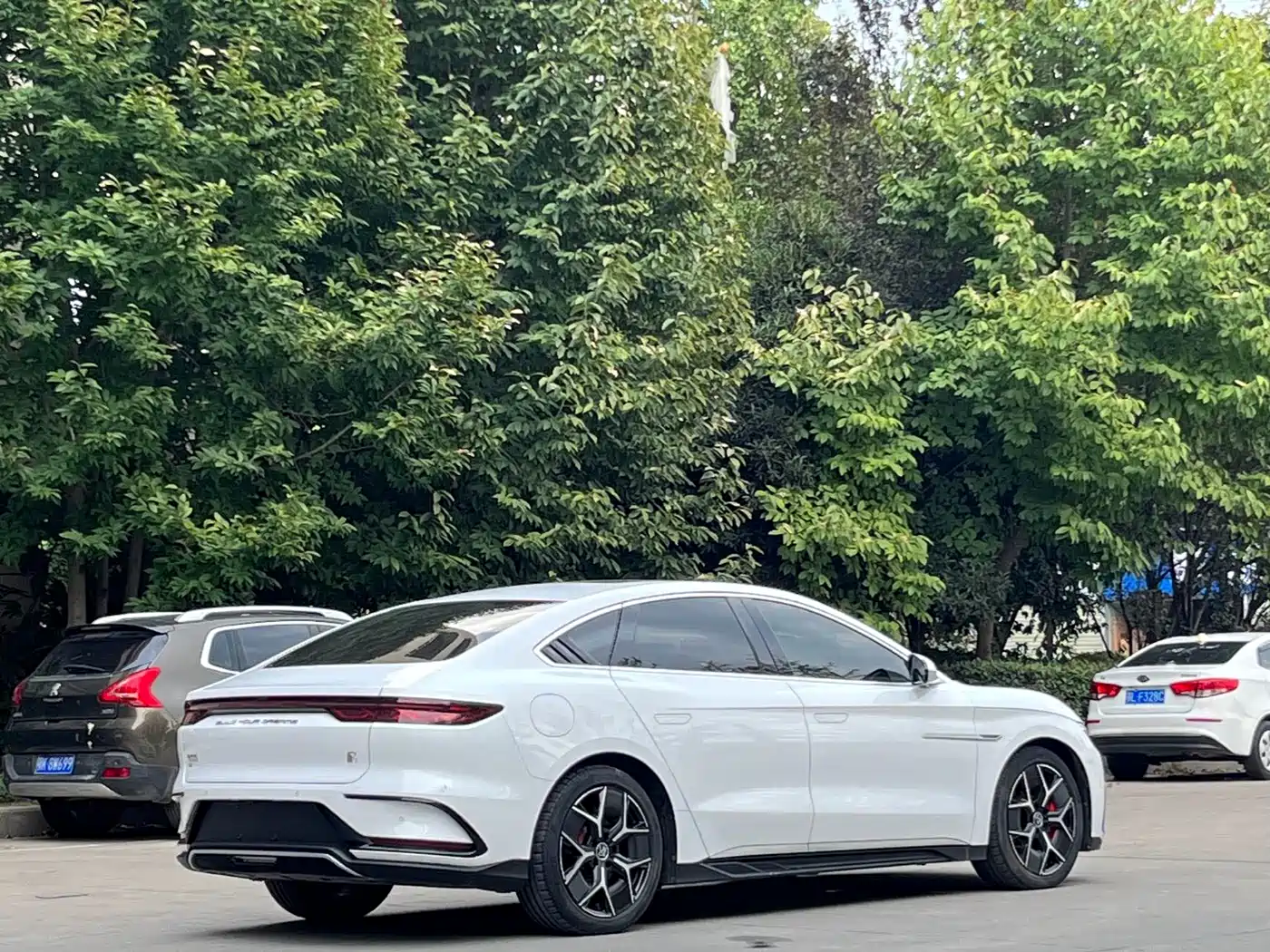 BYD Han 2022 EV Genesis Edition 715KM FWD Premium фото 7