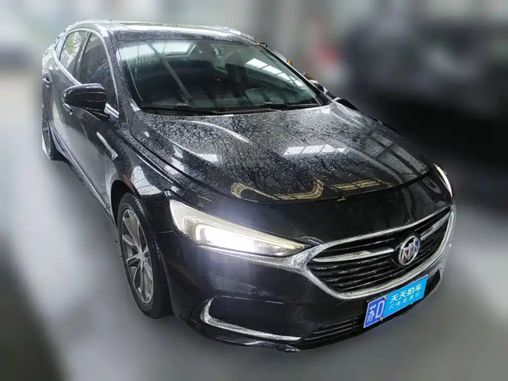 Фото 3 - Buick LaCrosse