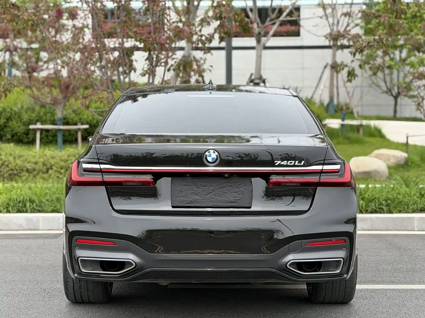 BMW 7 Series 2019 740Li Leading M Sport Package фото 8