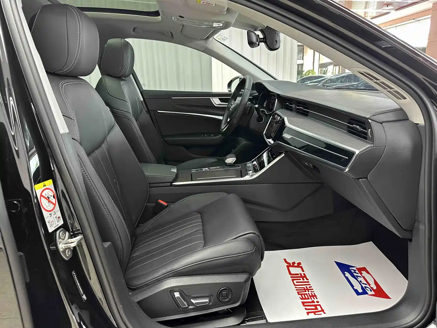 Audi A6L 2024 45 TFSI quattro Premium Elegance фото 18