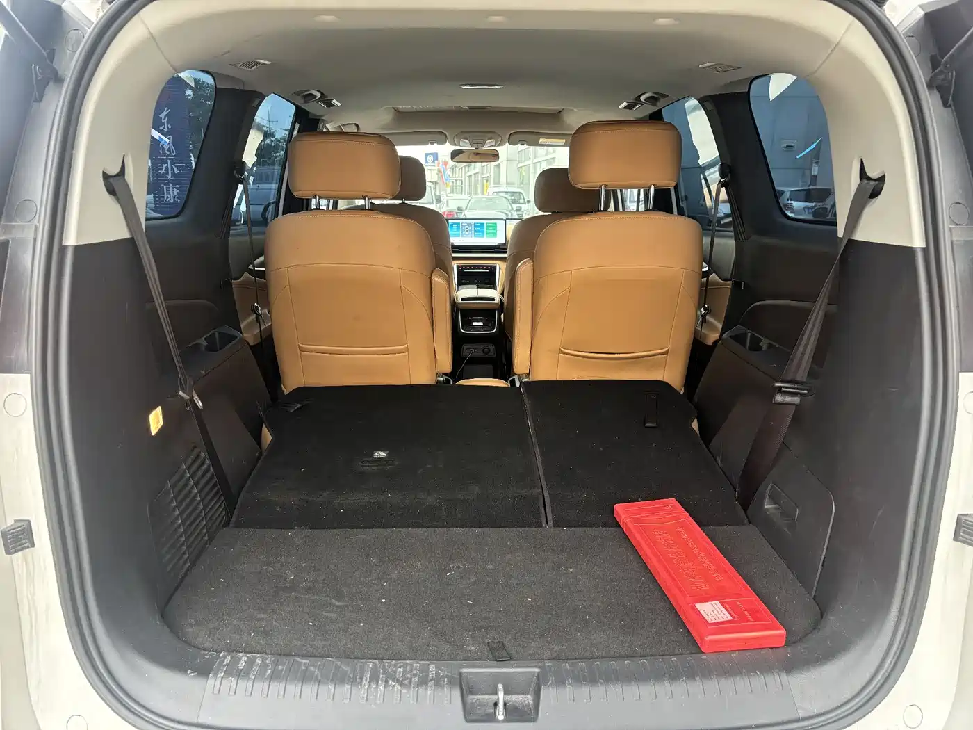SAIC Maxus Maxus G50 PHEV 2025 Pilot Edition фото 9