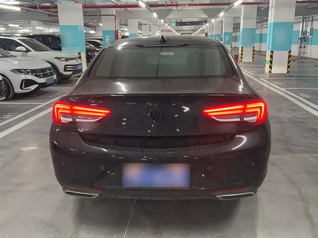 Buick Regal 2024 25T Ultra Comfort Edition фото 3