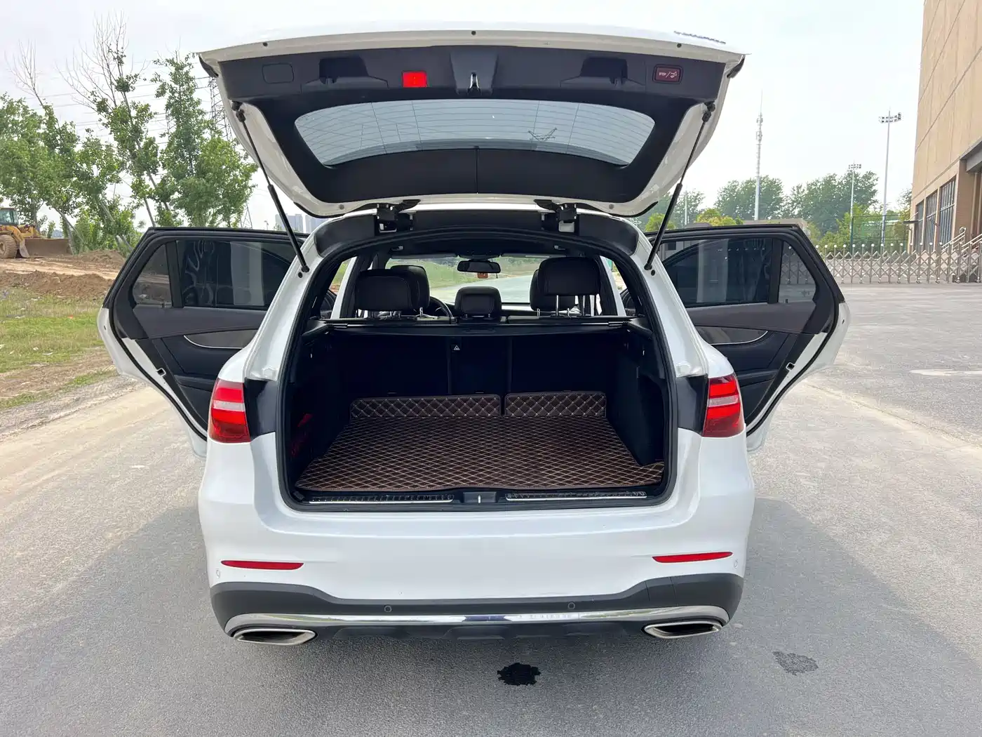 Mercedes-Benz GLC 2018 GLC 260 4MATIC Dynamic фото 20