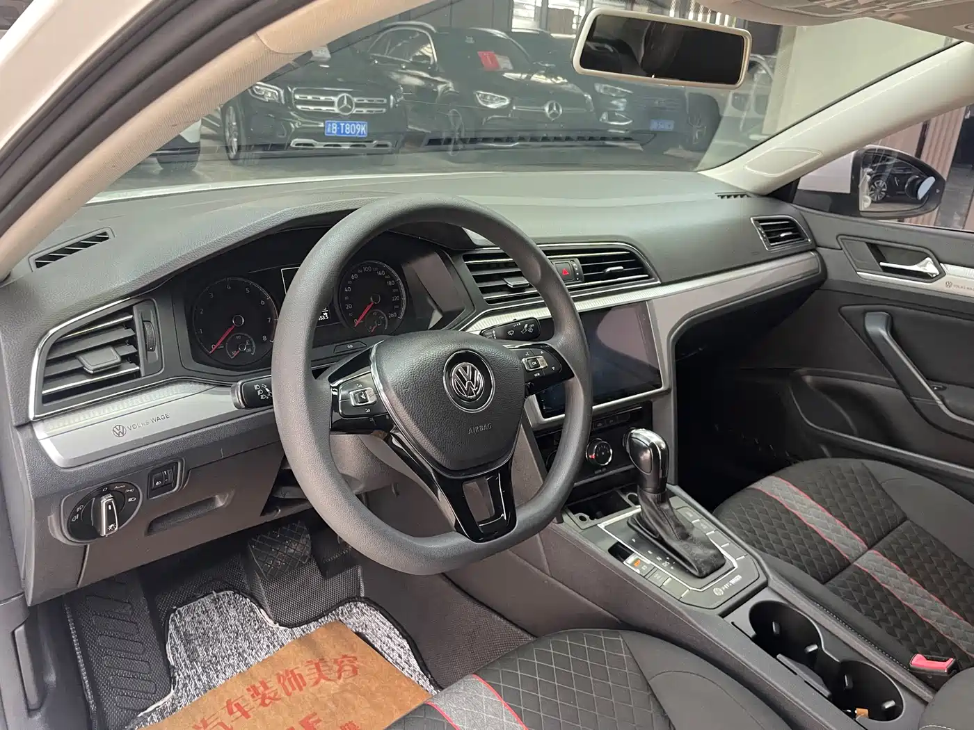Volkswagen Lamando 2019 230TSI DSG Fashion Edition China VI фото 10