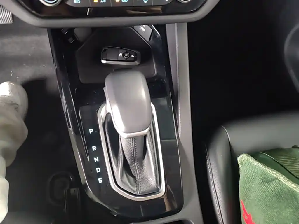 Ford Escort 2022 2021 1.5L Automatic Diamond Edition