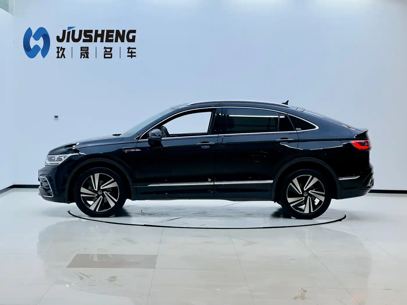 Volkswagen Tiguan X 2022 330TSI 2WD Premium Comfort Edition фото 17