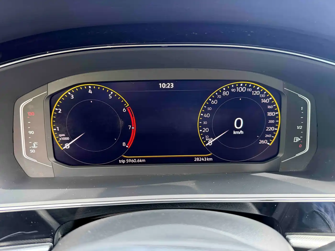 Volkswagen Passat 2024 330TSI Elite Edition фото 8