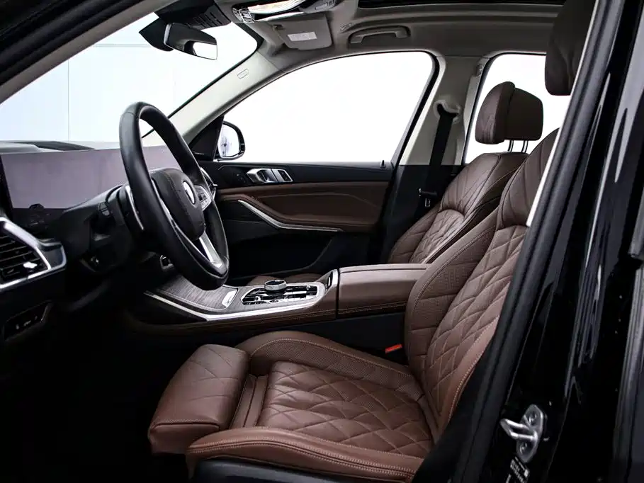 BMW X7 2023 xDrive40i Leading Luxury Package фото 12