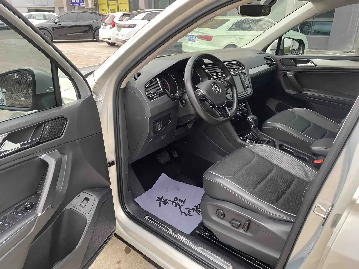 Volkswagen Tiguan L 2017 330TSI Automatic 2WD Flagship Edition фото 4