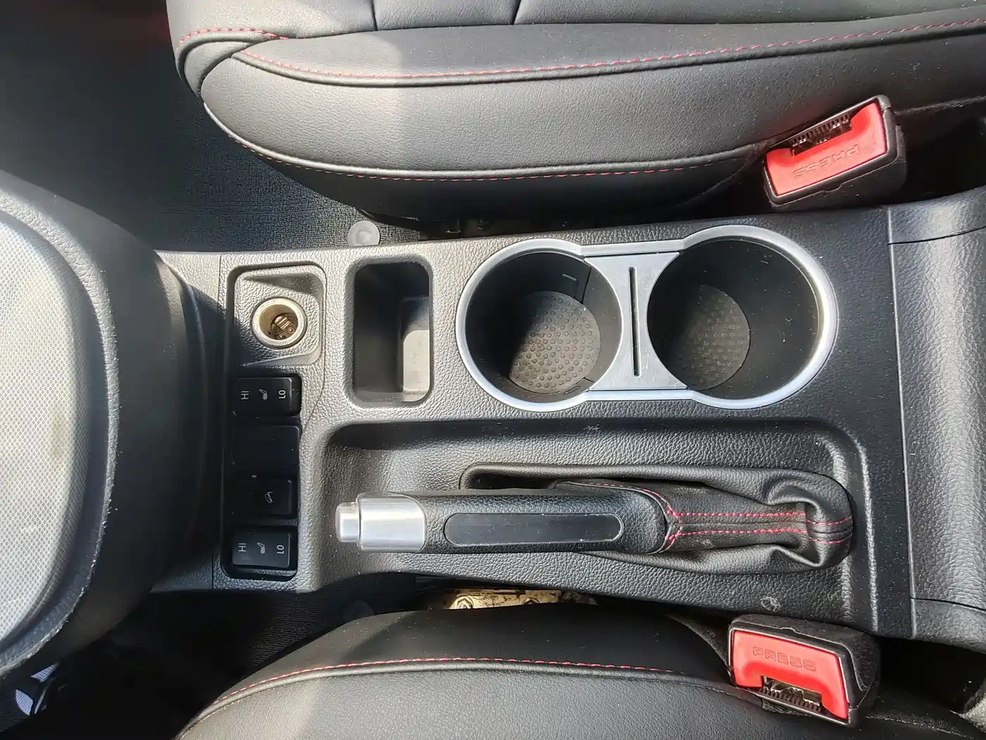 Haval H6 2017 Red Label Sport 1.5T Automatic 2WD Luxury фото 13