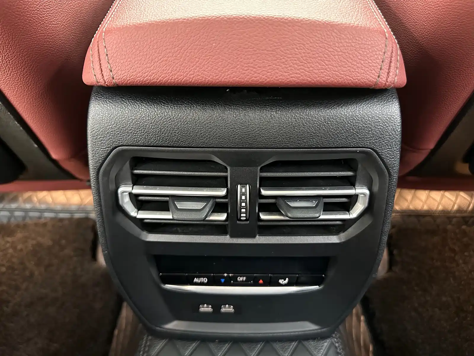 Photo 19 - BMW 3 Series
