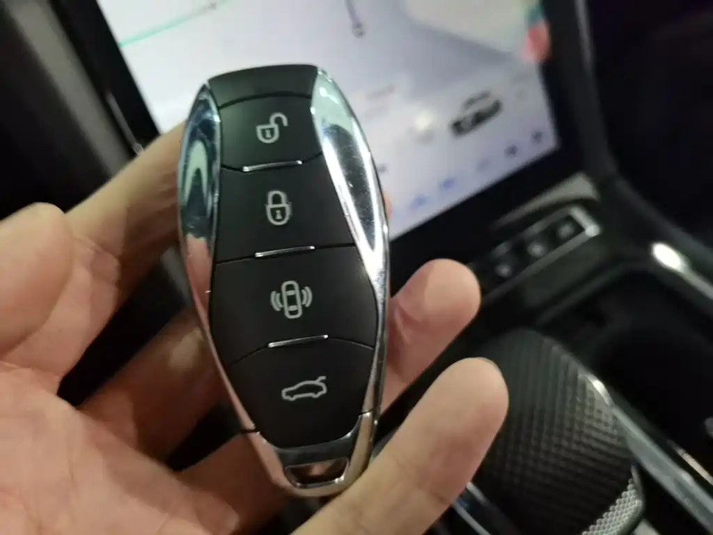 Hongqi H5 PHEV 2026 2025 170 Super Hybrid Edition