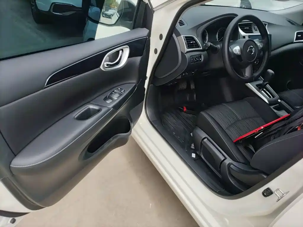 Nissan SYLPHY, миниатюра 16