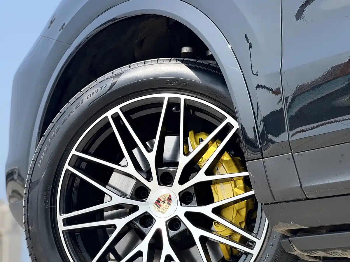 Porsche Cayenne 2025 Cayenne 3.0T фото 13
