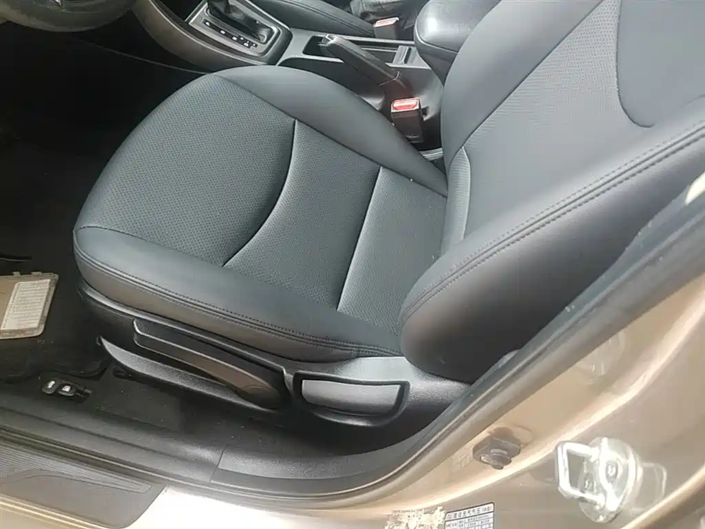 Hyundai Langdong 2015 1.6L Auto Trend фото 15