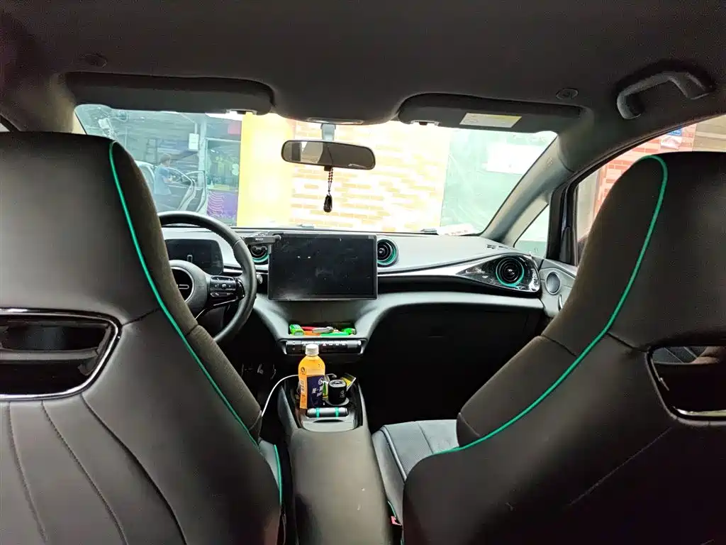 BYD Dolphin 2024 Glory Edition 420km Freedom Edition фото 9
