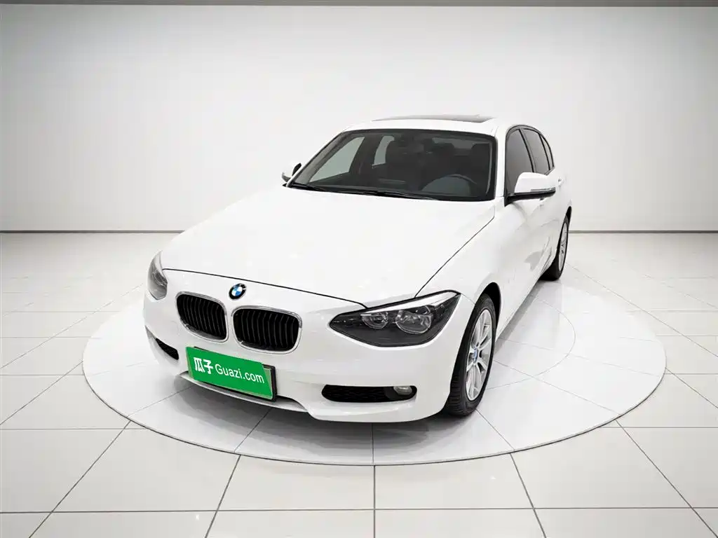 BMW 1 Series (Import) 2013 Facelift 116i Leading Model фото 2