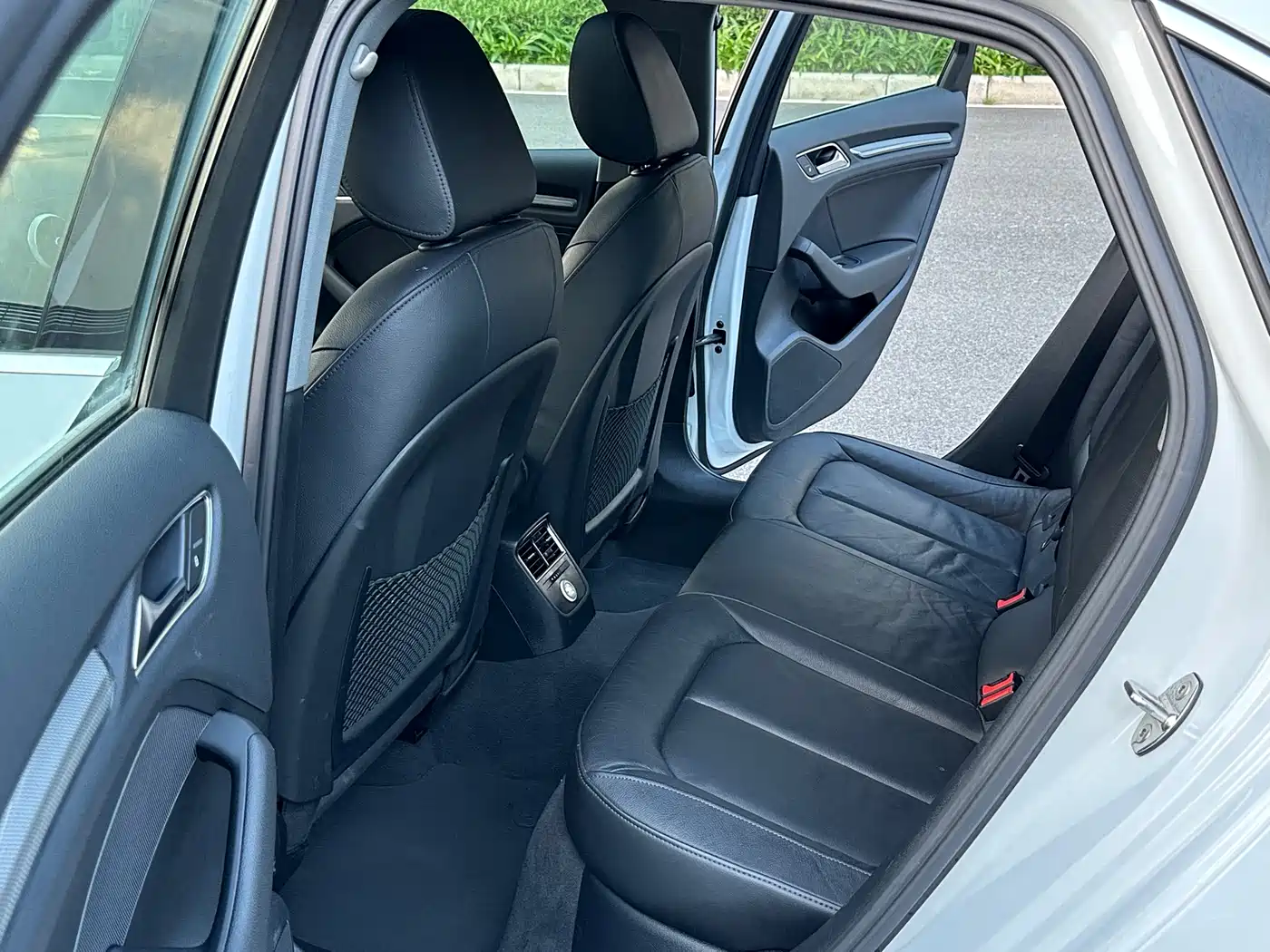 Audi A3 2018 30th Anniversary Limousine 40 TFSI Style фото 17