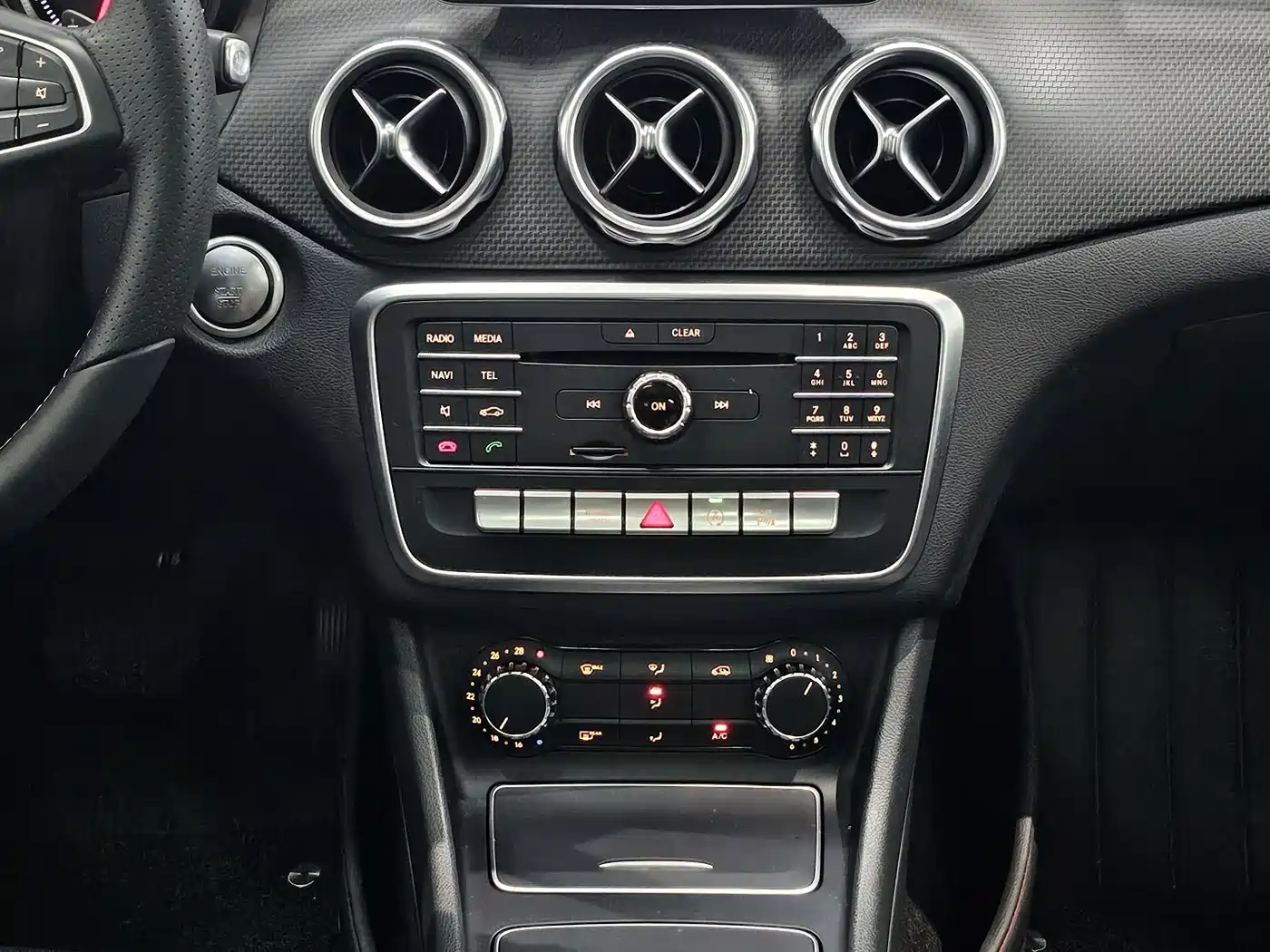 Mercedes-Benz GLA 2017 GLA 200 Fashion фото 8