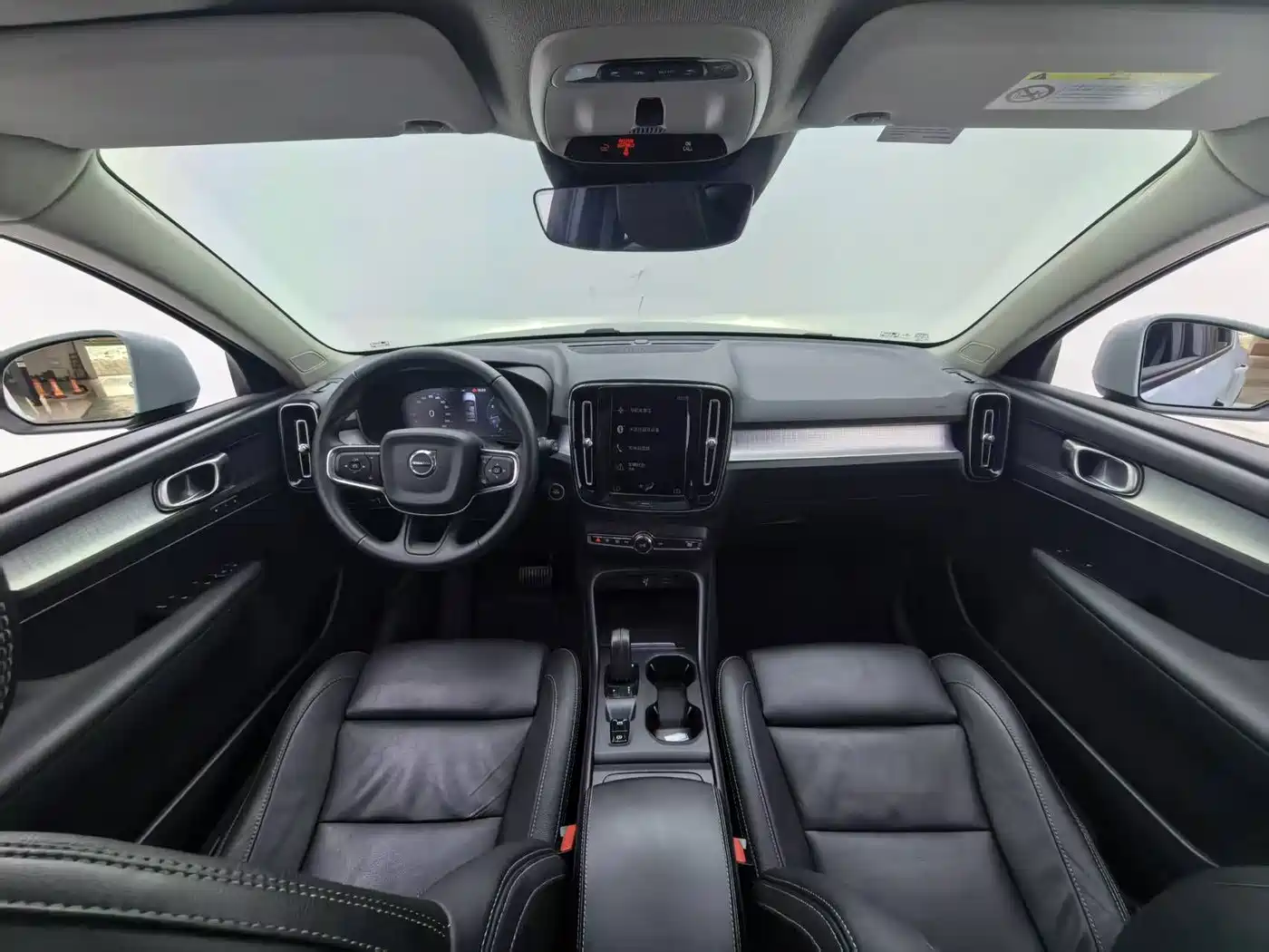 Фото 15 - Volvo XC40 (Import)