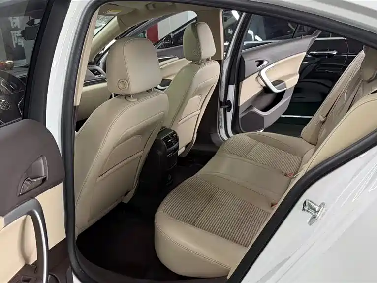 Buick Regal 2015 2.0L Leading Fashion Model фото 7
