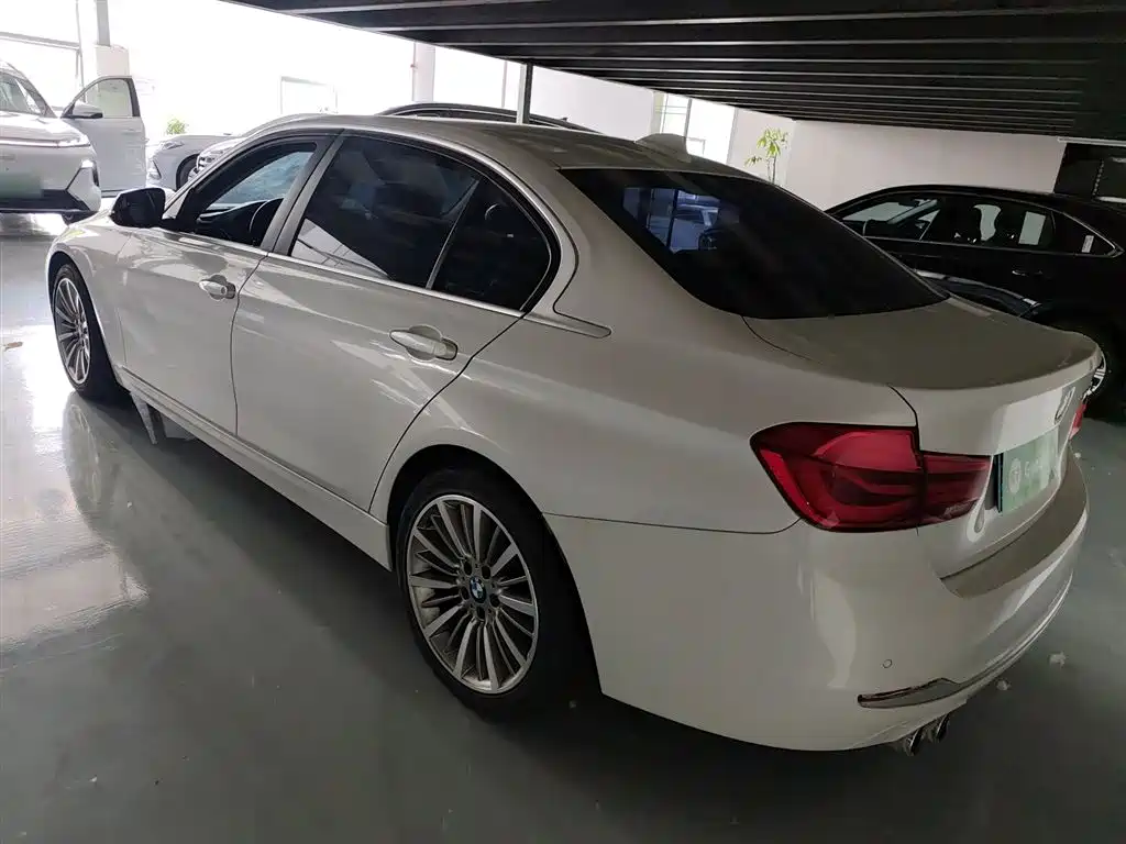BMW 3 Series 2019 320Li Fashion Type фото 23