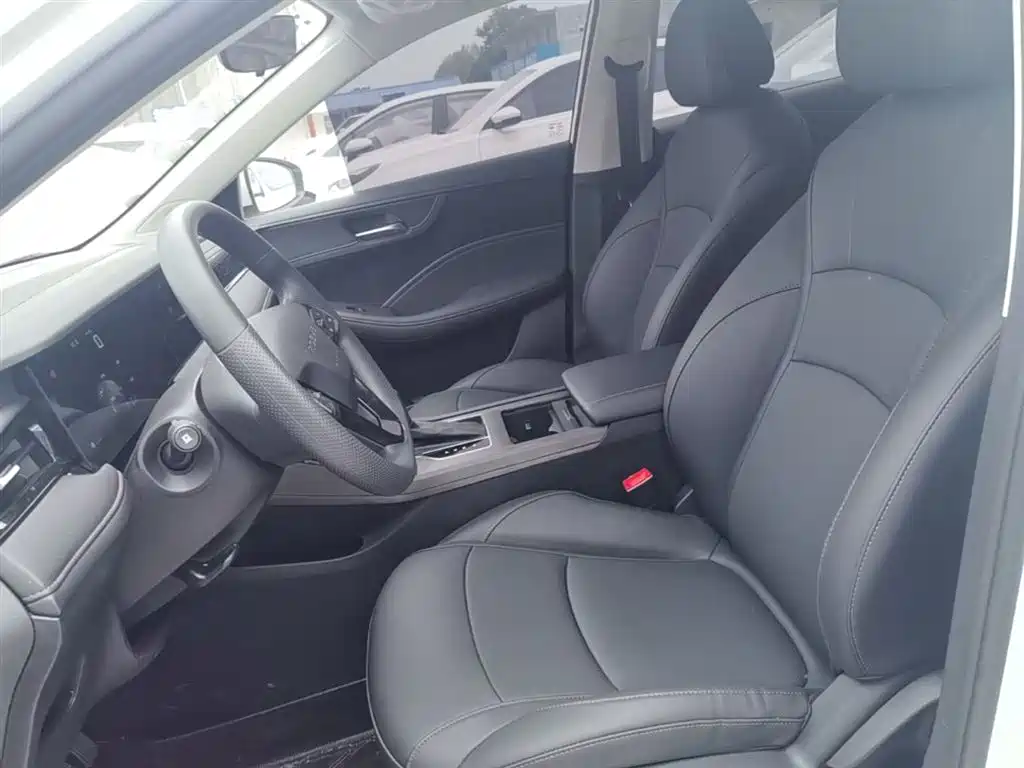 Roewe i5 2026 2026 1.5L CVT Luxury