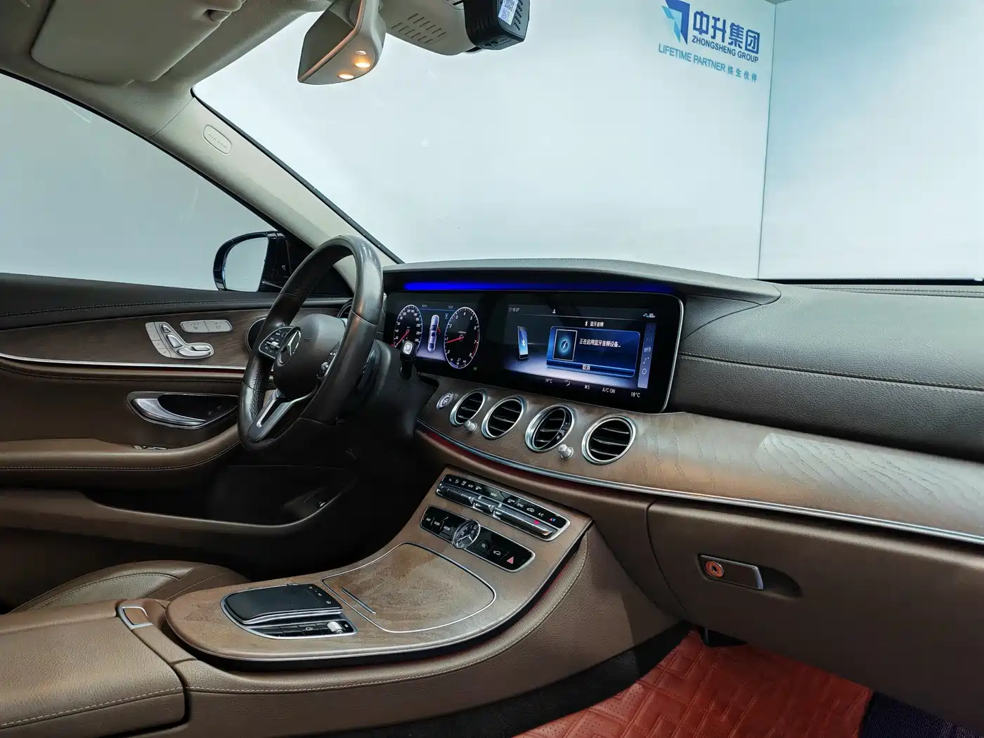 Mercedes-Benz E-Class 2020 Facelift E 300 L Fashion фото 15
