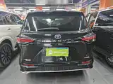 Фото 6 - Toyota Granvia